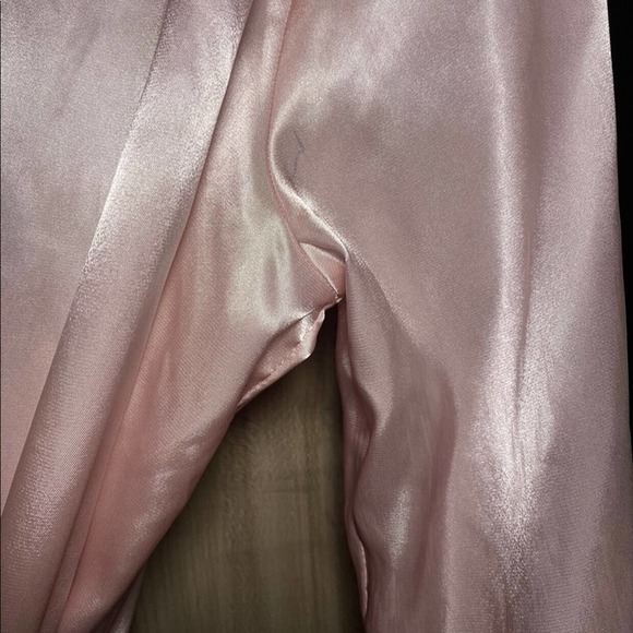 Adonna pink night robe. Size Large - Picture 6 of 7